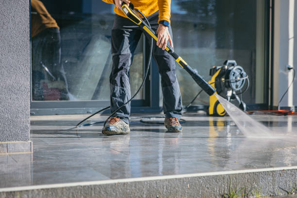 Best Deck and Patio Pressure Washing in University Center, VA